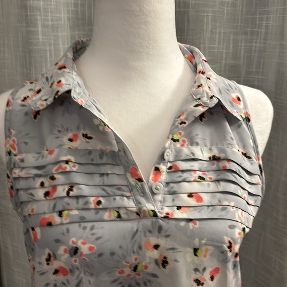 Lauren Conrad LC Women’s Top Blouse Pullover Sleeveless Lightweight Size XS - Picture 5 of 7